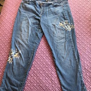 Jill embroidered jeans